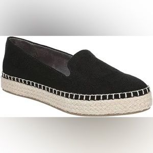 Dr. Scholl’s. Size 6